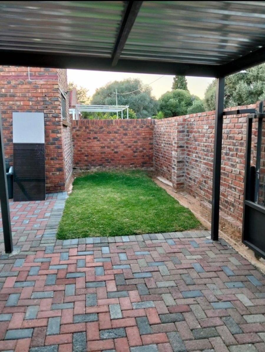 To Let 3 Bedroom Property for Rent in Riebeeckstad Free State